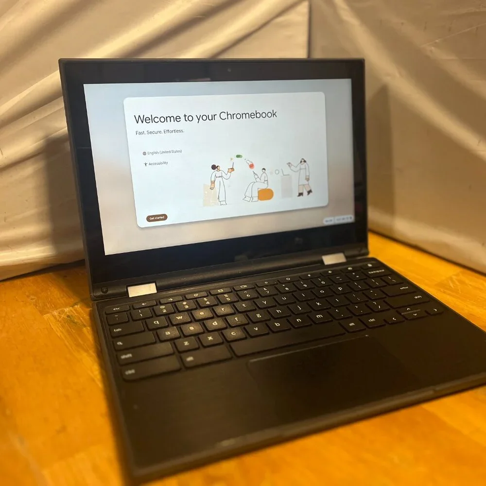 Lenovo 300e Chromebook 2nd Gen MTK (with charger cord)